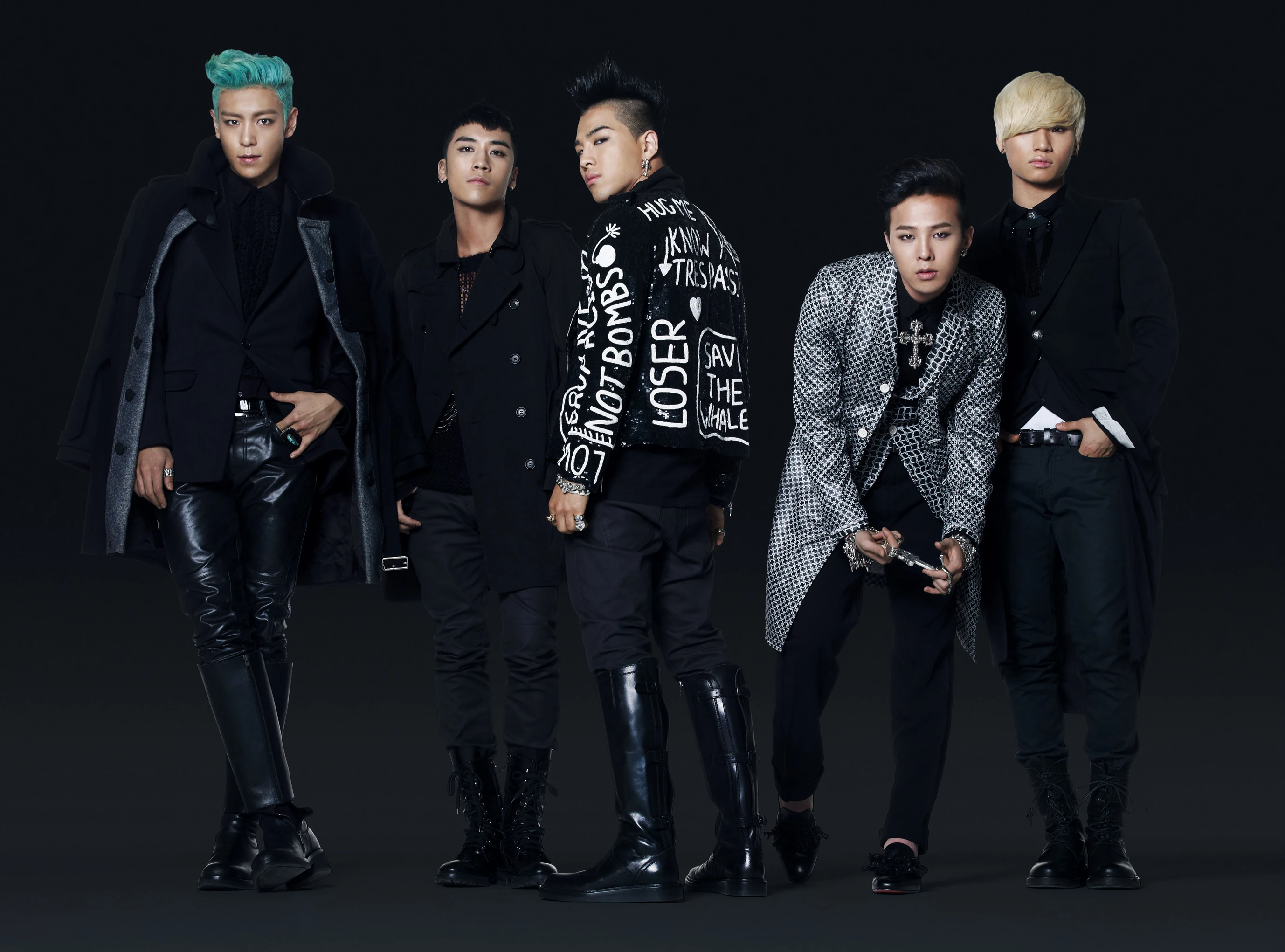 A picture of the boy band BigBang: G-Dragon, T.O.P, Taeyang, Daesung, and Seungri wearing eccentric clothes.